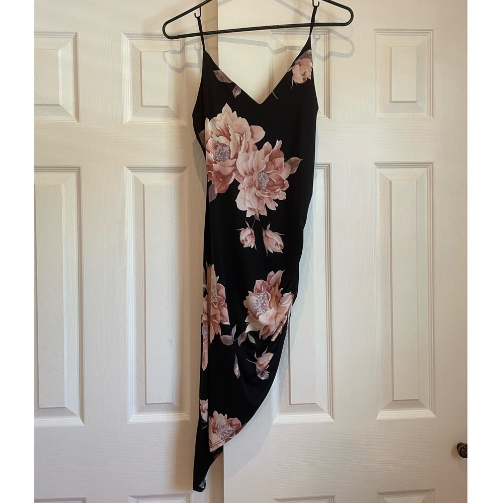 Floral fitted dress